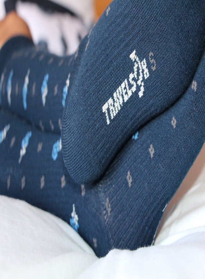 Travelsox جوارب ضغط متدرجة للنساء من ترافيلسوكس إيطاليا TS0867، بنقشة زهور، مصنوعة من قماش كولماكس، مناسبة للسفر واللعب، لون كحلي، مقاس كبير - Image 3